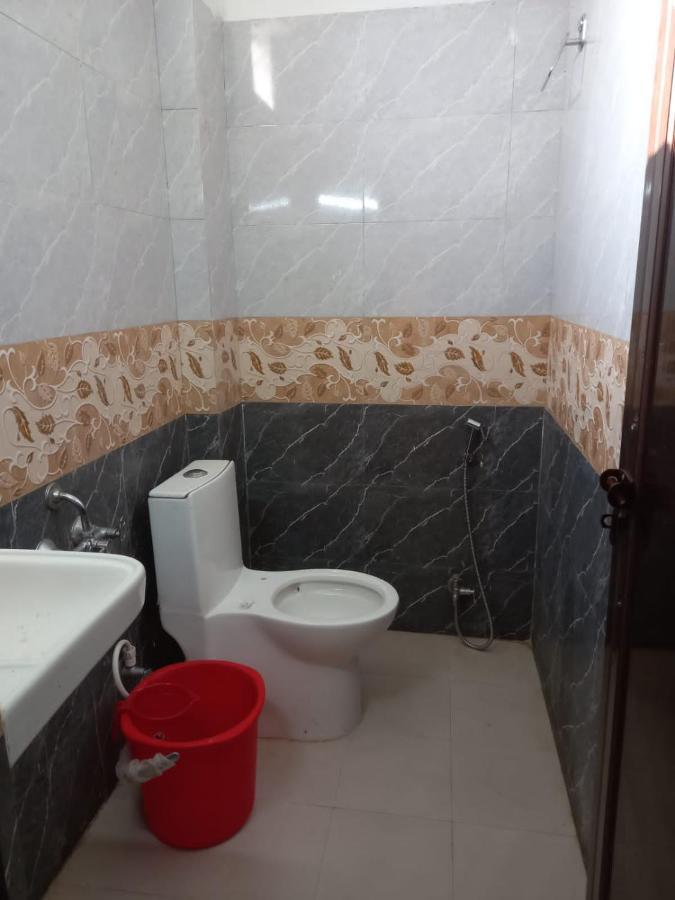 Budget Friendly Metro Regency Lucknow Exterior photo